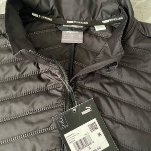 new never used puma color black in material polyester size small man.